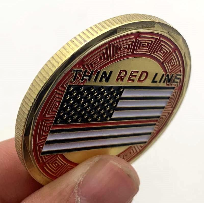 Američki vatrogasci oslikali su pruge slave pozlaćene prigodne kovanice kovanica vatrogasnog zlatnog medaljon